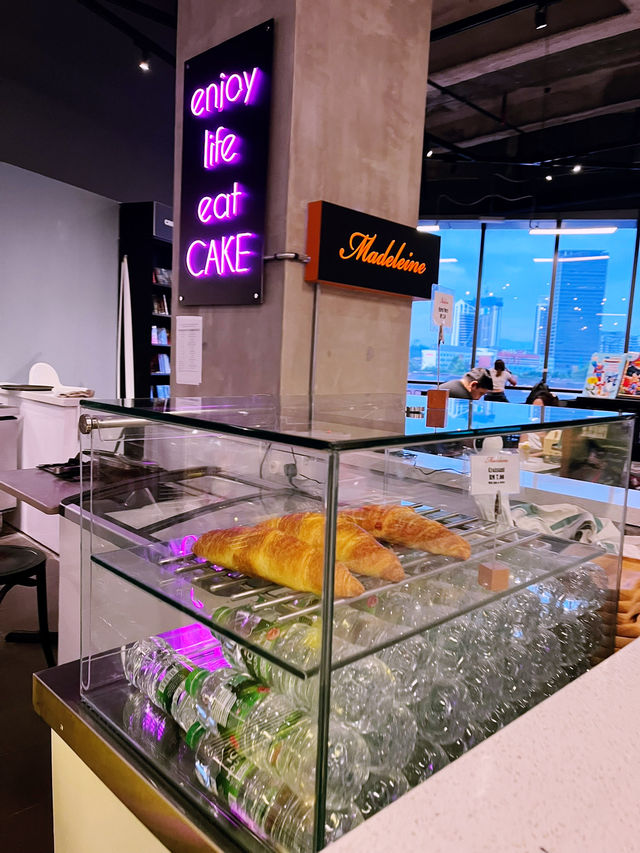 “Madeleine Café: Hidden Gem for Coffee & Desserts” “Madeleine Café: Hidden Gem for Coffee & Desserts”