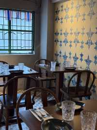 Chachawan Hong Kong, Fiery Thai Flavors in a Vibrant Setting