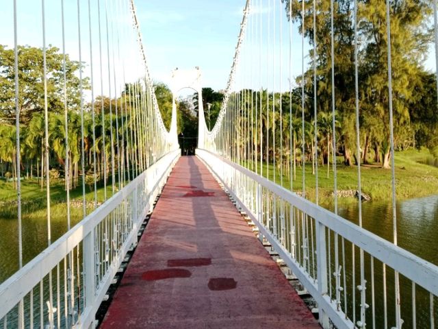 สวนสาธารณะหนองประจักษ์ศิลปาคม จังหวัดอุดรธานี
