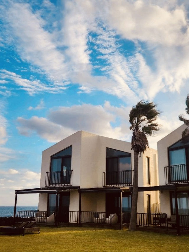 Scenic Views and Relaxing Outdoor Areas