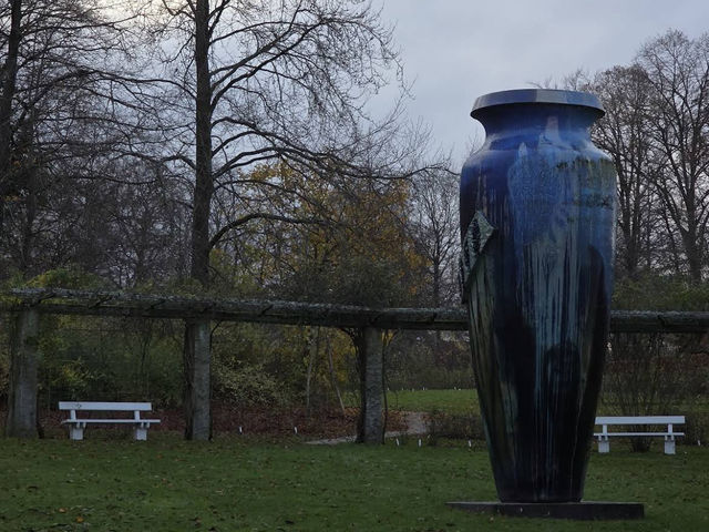 🏰✨ Marselisborg Slot – A Quiet Royal Escape in Aarhus 🏰✨ Marselisborg Slot – A Quiet Royal Escape in Aarhus