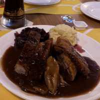 Euro Deli: The Ideal Venue for Big Groups and Great Food 🇲🇾