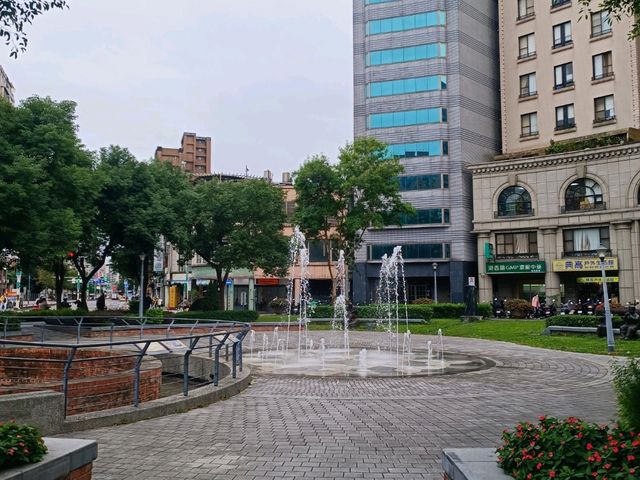 台北老圓環：一座城市的記憶與味道