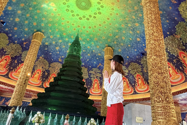 バンコク🇹🇭エメラルドグリーンが美しい！バンコクの穴場寺院