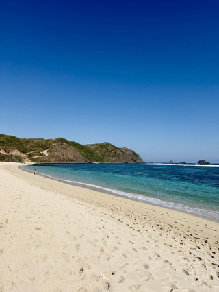 Lombok: Pulau dengan Pantai Liar & Petualangan Seru di Indonesia