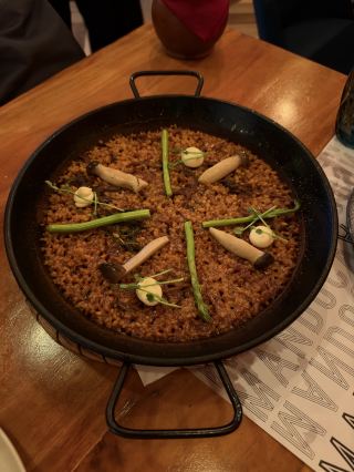 🇪🇸✨ 馬尼拉西班牙美食之旅！ 🇵🇭❤️ | 在 MANDUCA 品嚐西班牙海鮮飯，享受美味與難忘的用餐體驗