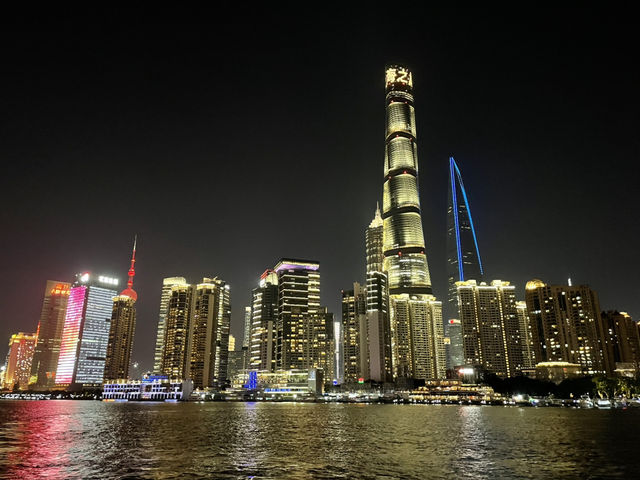 🌆✨Experience the Magnificent Shanghai Bund🛥️