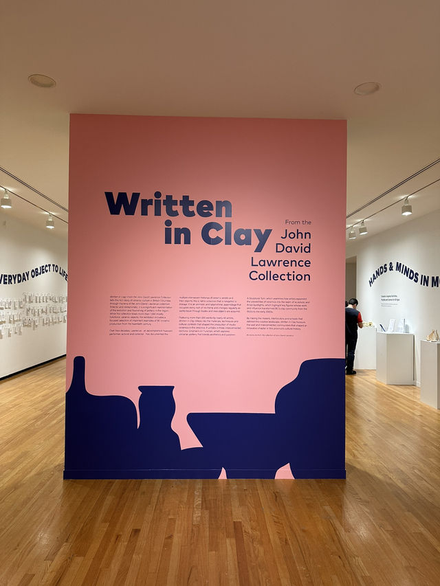 밴쿠버 다운타운에 있는Vancouver Art Gallery 