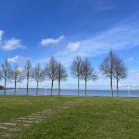 Schillanlagen.. beautiful park and the sea