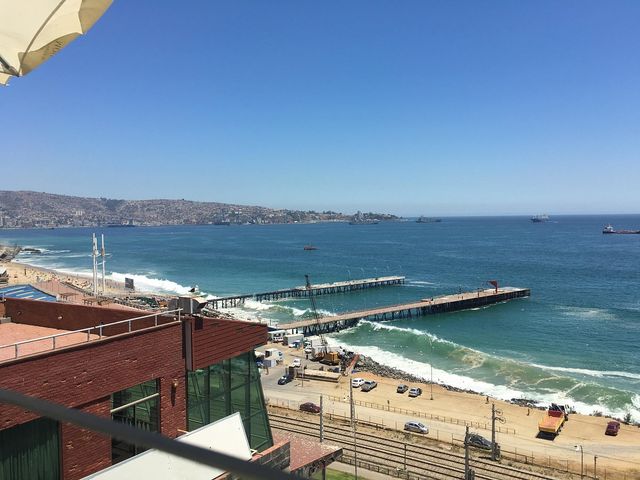 Vibrant Valparaíso
