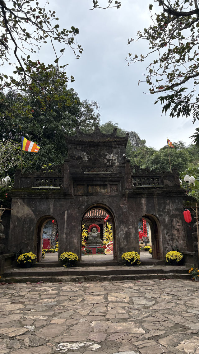 Discovering the Magic of Marble Mountains in Da Nang in the lunar new year 🏔️✨