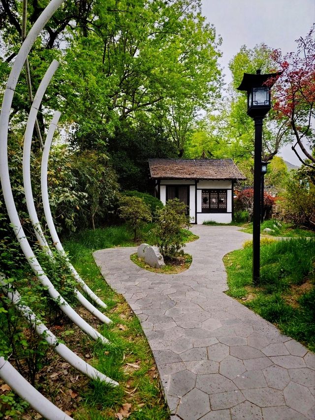 Wuxi Day Trip: Huishan Ancient Town & Nanchang Street