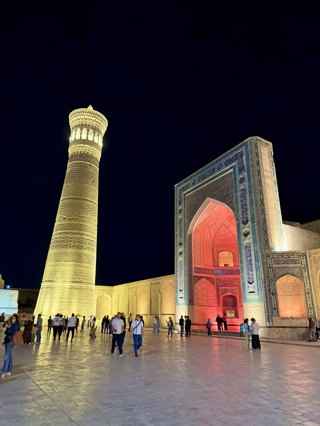 Spring in Bukhara – Kalan Mosque Magic
