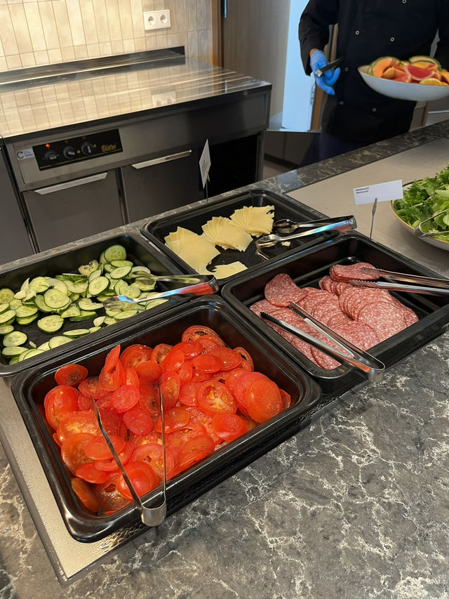 【Finnair Lounge（ヘルシンキ空港・シェンゲン内）】気軽に使える北欧スタイルの快適ラウンジ