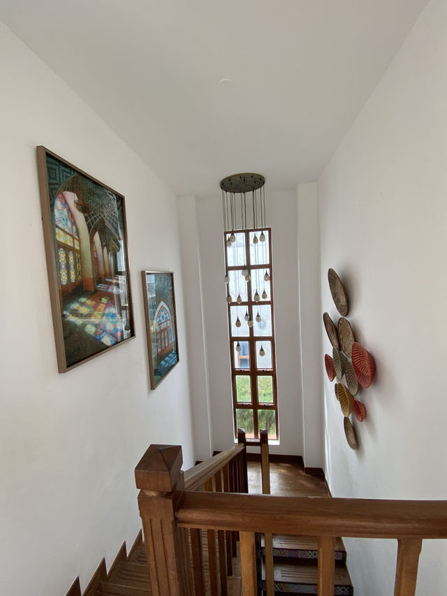 4bedroom all en-suite villa, first row from the beach
