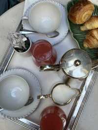 Paris ｜ The cosy vibe of the hotel in Paris