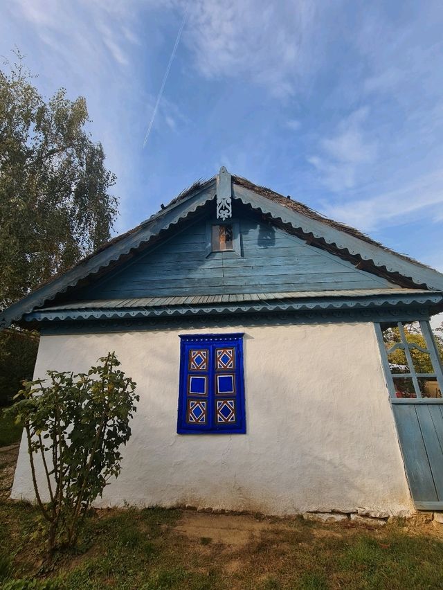 🍂 The Village Museum in Bucharest – A Peaceful Autumn 