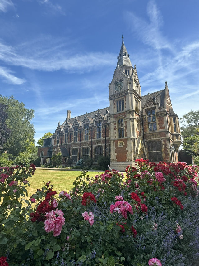 🇬🇧 Cambridge Curiosities: Scholarly Strolls Through History and Knowledge 🎓 🇬🇧 Cambridge Curiosities: Scholarly Strolls Through History and Knowledge 🎓