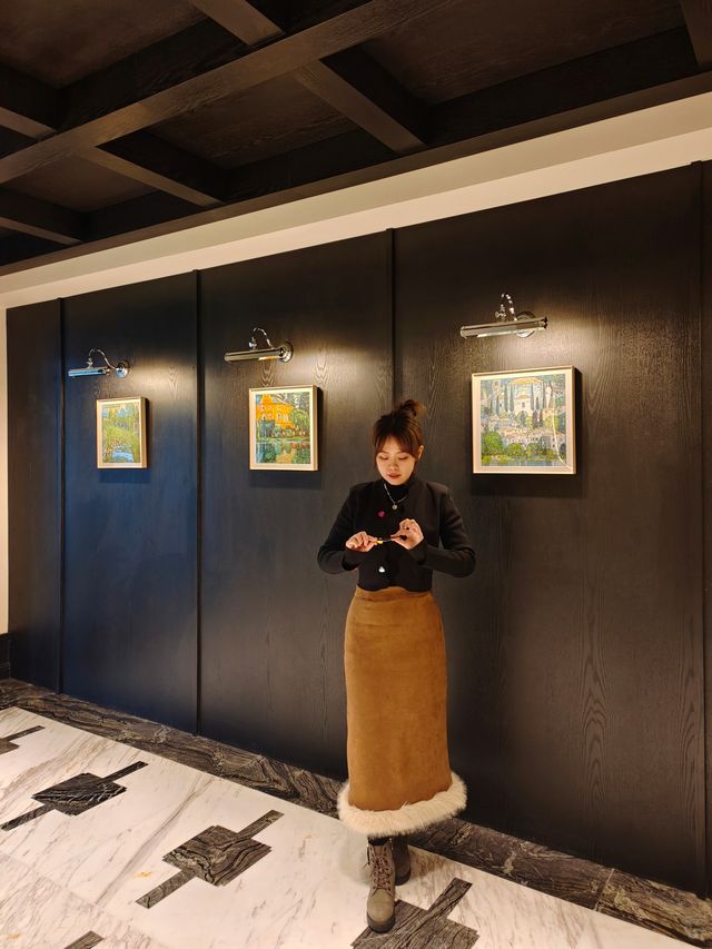 沈陽酒店|淺析黑金復古風獨棟酒店