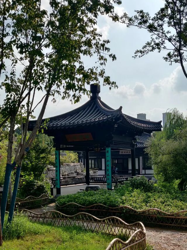 這裡不是在蘇州，而是鄭州！！