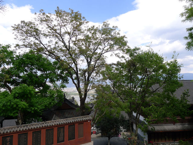 瀘山第一古剎——光福寺