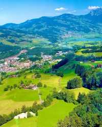 Soaring Above Swiss Splendor: A Guide to 3 Scenic Cable Cars 🚠🏞️