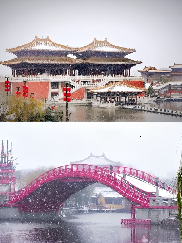 雪落清明上河園，穿越就在一瞬間