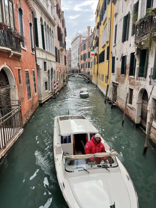 Essential Tips | Guide to a Day Trip in Venice, Italy