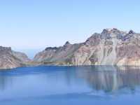中朝邊境——長白山南景區（海拔2679）。