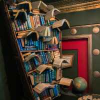 The Last Bookstore in Downtown LA Feels Magical 🇺🇸