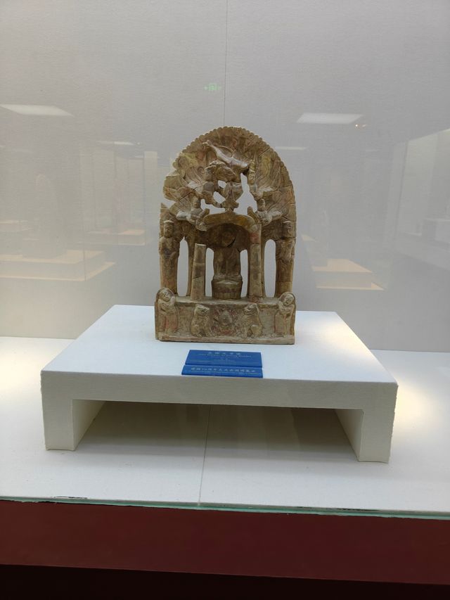 中國首座佛造像博物館-"邺城考古博物館"。