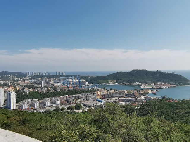 白玉山。