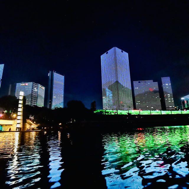 廣佛City Walk@千燈湖燈光秀