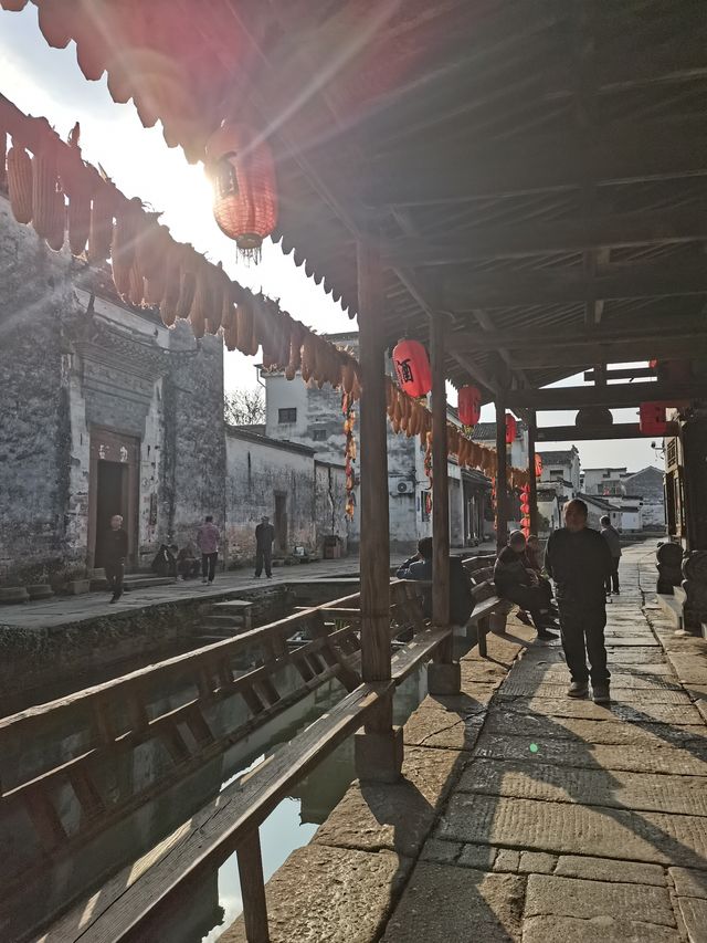 唐模。