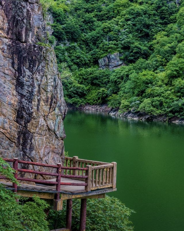 穿越千年時光，情醉漢中石門棧道