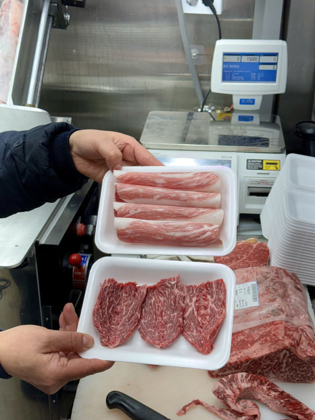🇰🇷馬場洞韓牛市場人均200吃到扶牆走...
