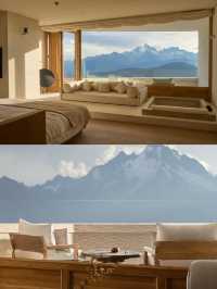 2024年入住最美的酒店「梅里雪山」