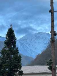 海螺溝最美溫泉酒店-二山來溫泉度假酒店