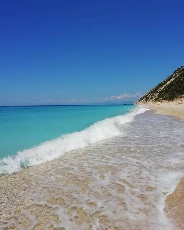希臘萊夫卡斯島波吉奧海灘——隱秘的碧海天堂