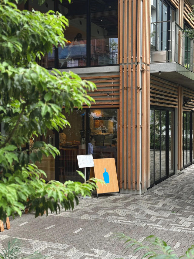 東京探店☕️ 公園裡的原木風Blue Bottle