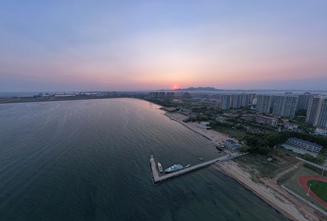 照片中感受綏中藍月沙灘