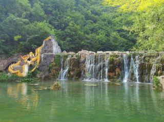 Another county in Henan goes viral, dubbed the "Little Jiuzhai" of the north