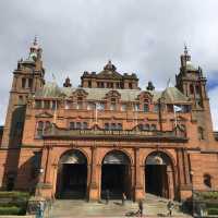 Glasgow Days: Murals, Music, and Merchant Stories