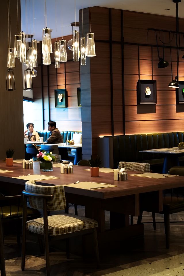 山東煙台開咗間希爾頓逸林酒店，滿滿嘅時尚風……