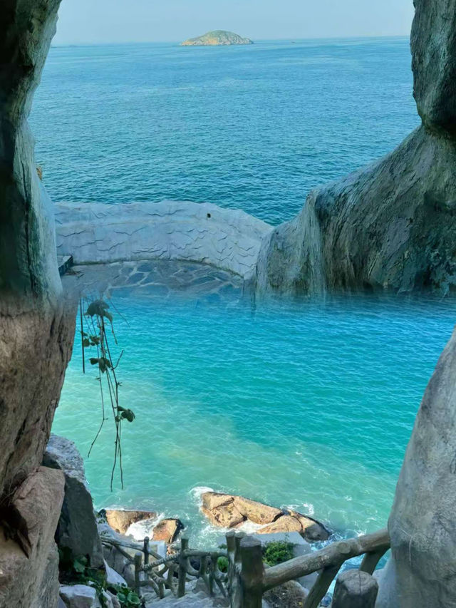 喺浙江嘅一個小海島，日出日落嘅超靚圖！