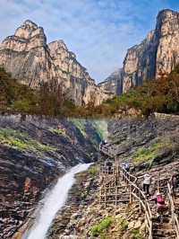 太行山峽谷不得不讚嘆於大自然的「鬼斧神工」！