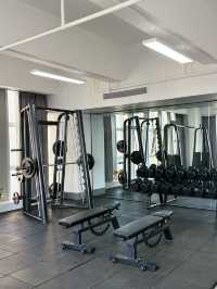 住進「新中式美學酒店」。