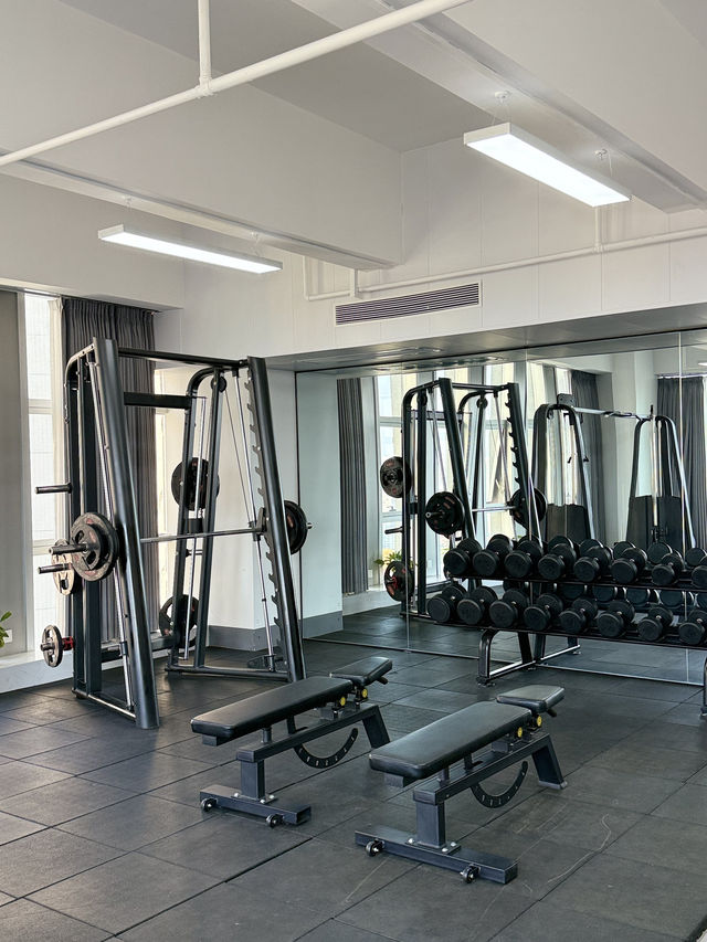 住進「新中式美學酒店」。