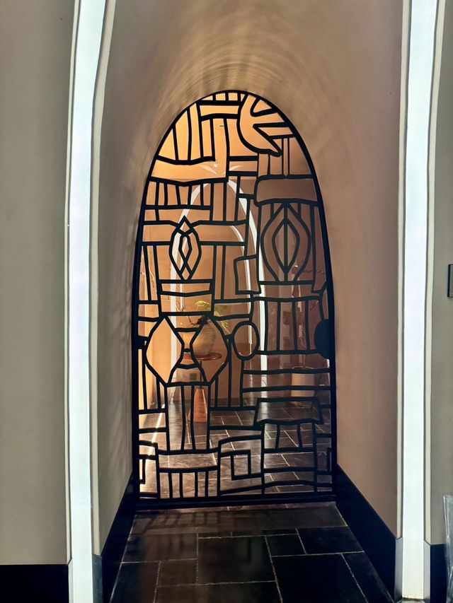 帶泳池的酒店太喜歡啦! 就藏在市中心的潮宗街裡~ 下樓就可以逛街! 去五一廣場橘子洲也很近 獨 帶泳池的酒店太喜歡啦! 就藏在市中心的潮宗街裡~ 下樓就可以逛街! 去五一廣場橘子洲也很近 獨