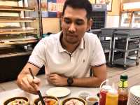 long queue Dim Sum in the morning @Puchong 🇲🇾
